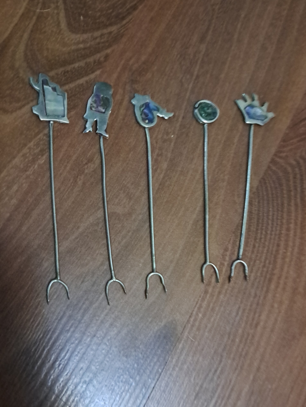 Decorative Silver Metal Appetizer Picks - Set of 5 (Silver)